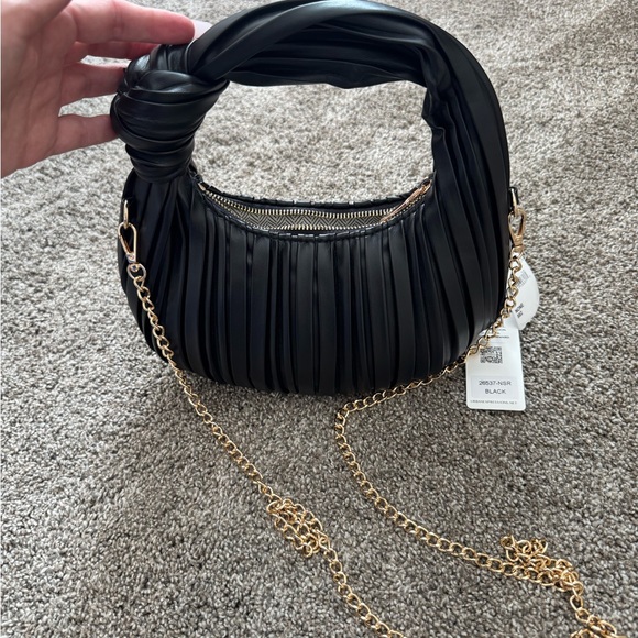 Urban Expressions Black Pleated Hobo Bag